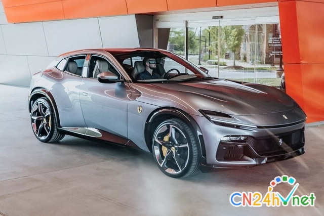 3 xe khung ra mat viet nam tuan sau  co hang hiem co chiec ngang co lamborghini urus