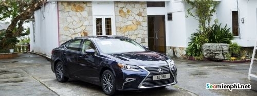 lexus es350 sedan co trung hang sang