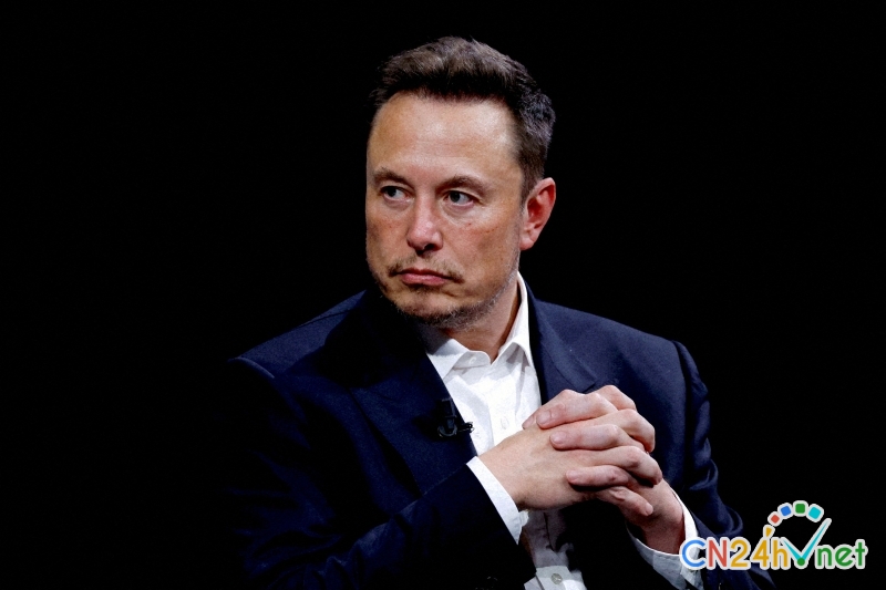 elon musk va larry ellison   8217 nai ni  8217  jensen huang ban chip trong bua toi