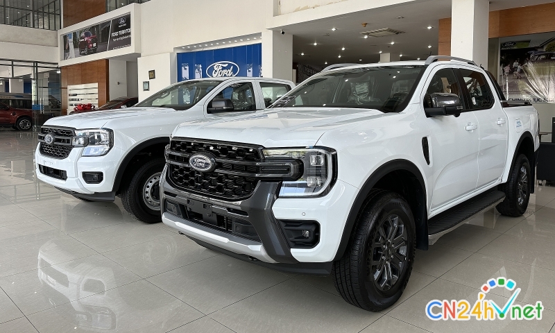 ford giam gia toan bo xe thang 10