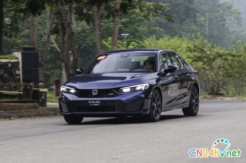 honda mang civic hybrid cho khach lai thu tai cong vien yen so cuoi tuan nay