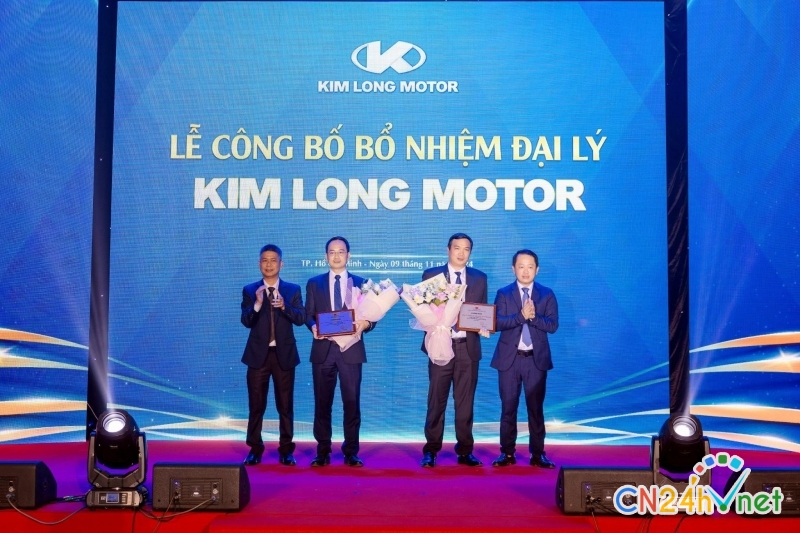 kim long motor khai truong showroom 4s dau tien