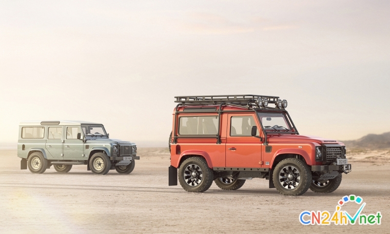 land rover defender   8217 binh co ruou moi  8217  gia tu 250 000 usd