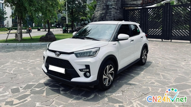 toyota raize giam gia 25 trieu dong tai dai ly quyet tao buoc ngoat trong cuoc dua doanh so